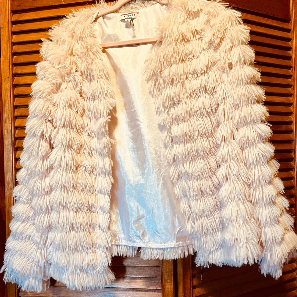 Light Pink Jacket - Never worn from The Good Babes Co boutique